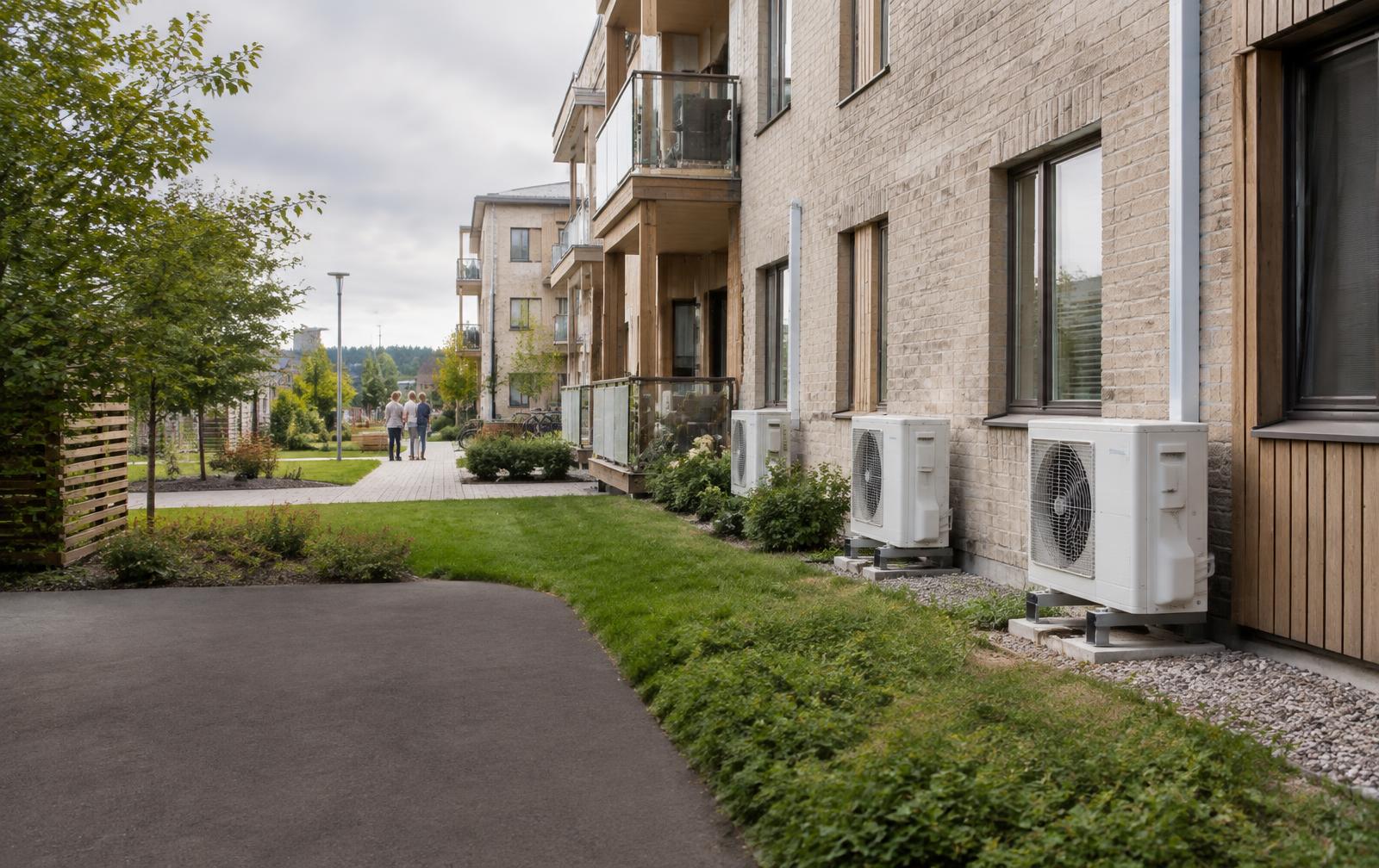 Luftvärmepumpar vid en modern bostadsrättsförening